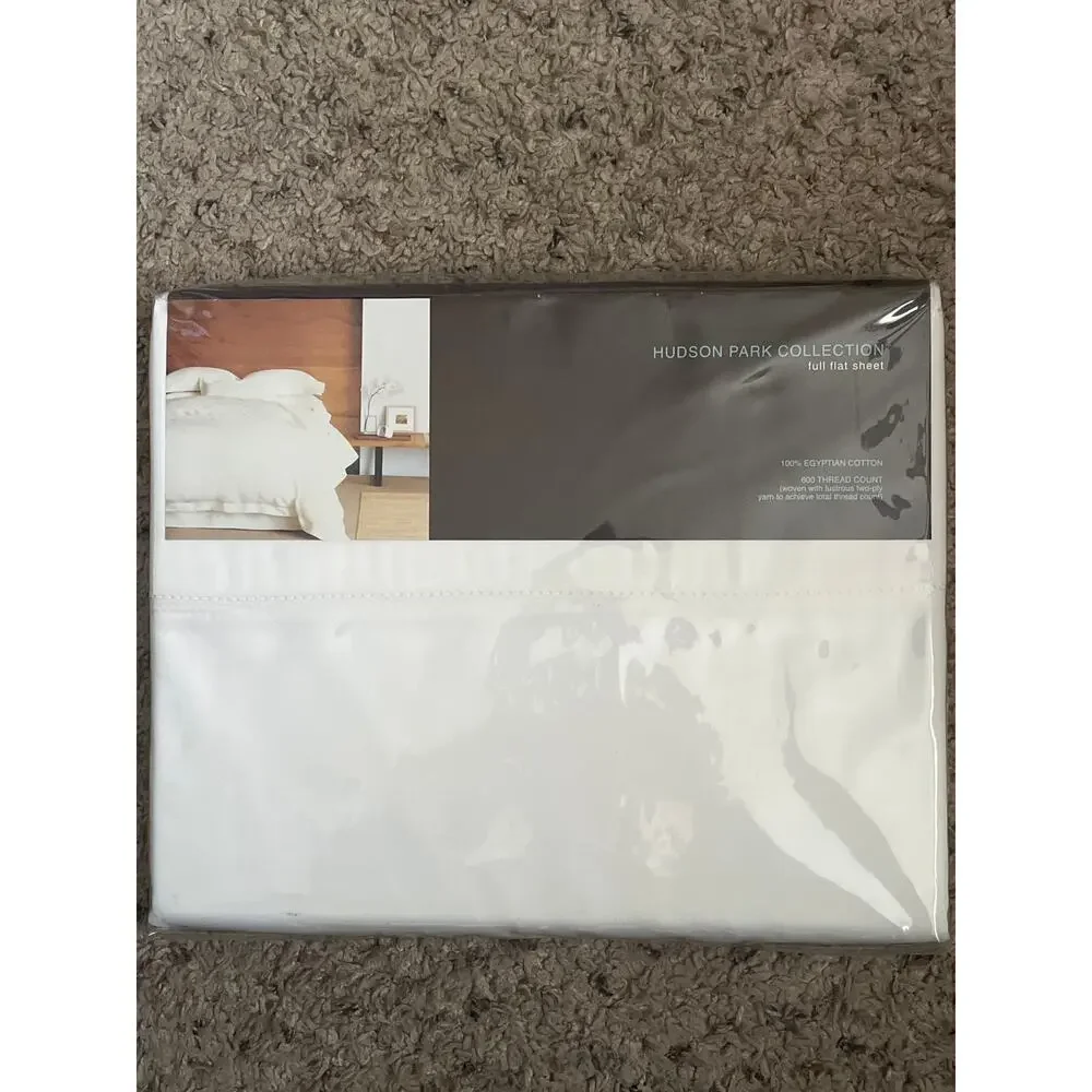 Hudson Park Collection Full Flar Sheet,100% Egyptian cotton,600 thread,MSRP $130